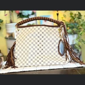 Leather braided handbag